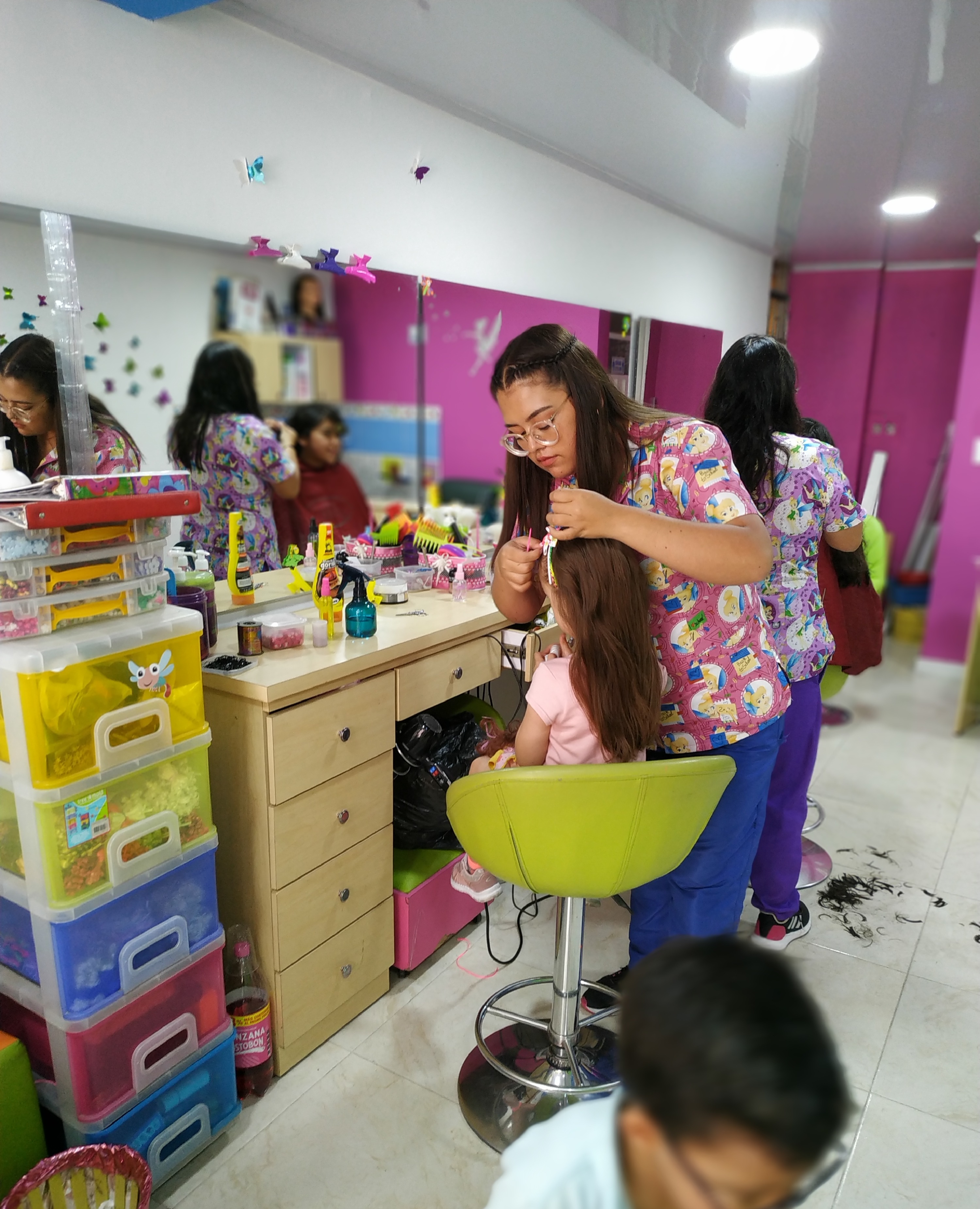 Servicio personalizado Tinkerbell